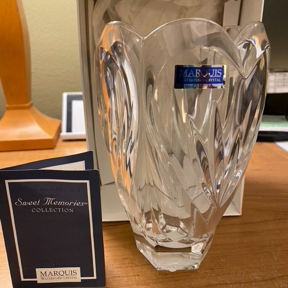 Marquis Waterford Crystal - Sweet Memories Vase
